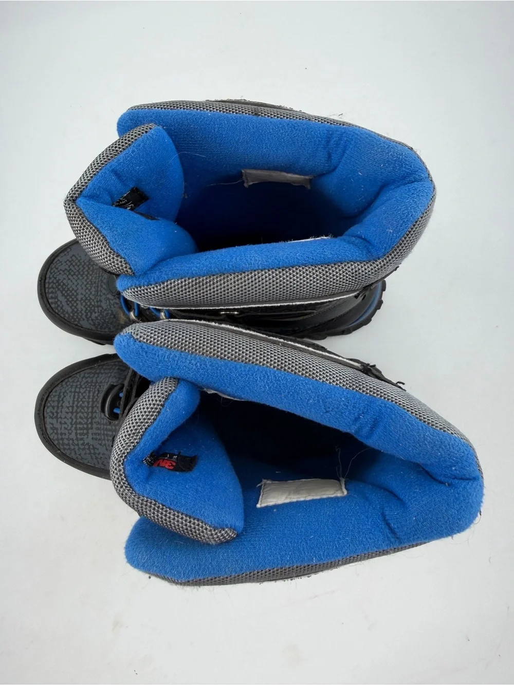 Quest Kids Menace -SZ 5Y-Black Blue 100g 3M Thinsulate Outfoor Winter Snow Boot